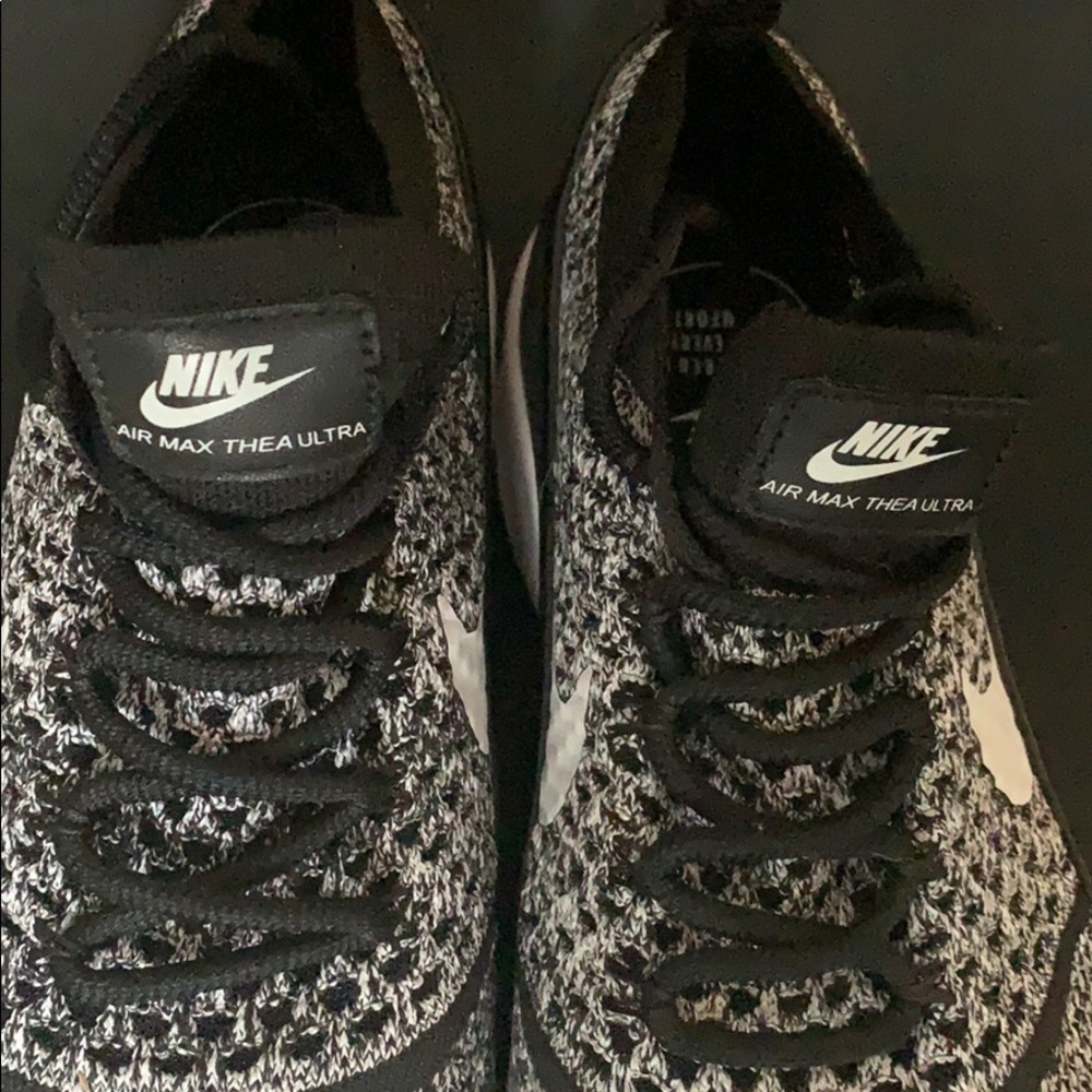 Nike women’s Air Max Thea Ultra size 11